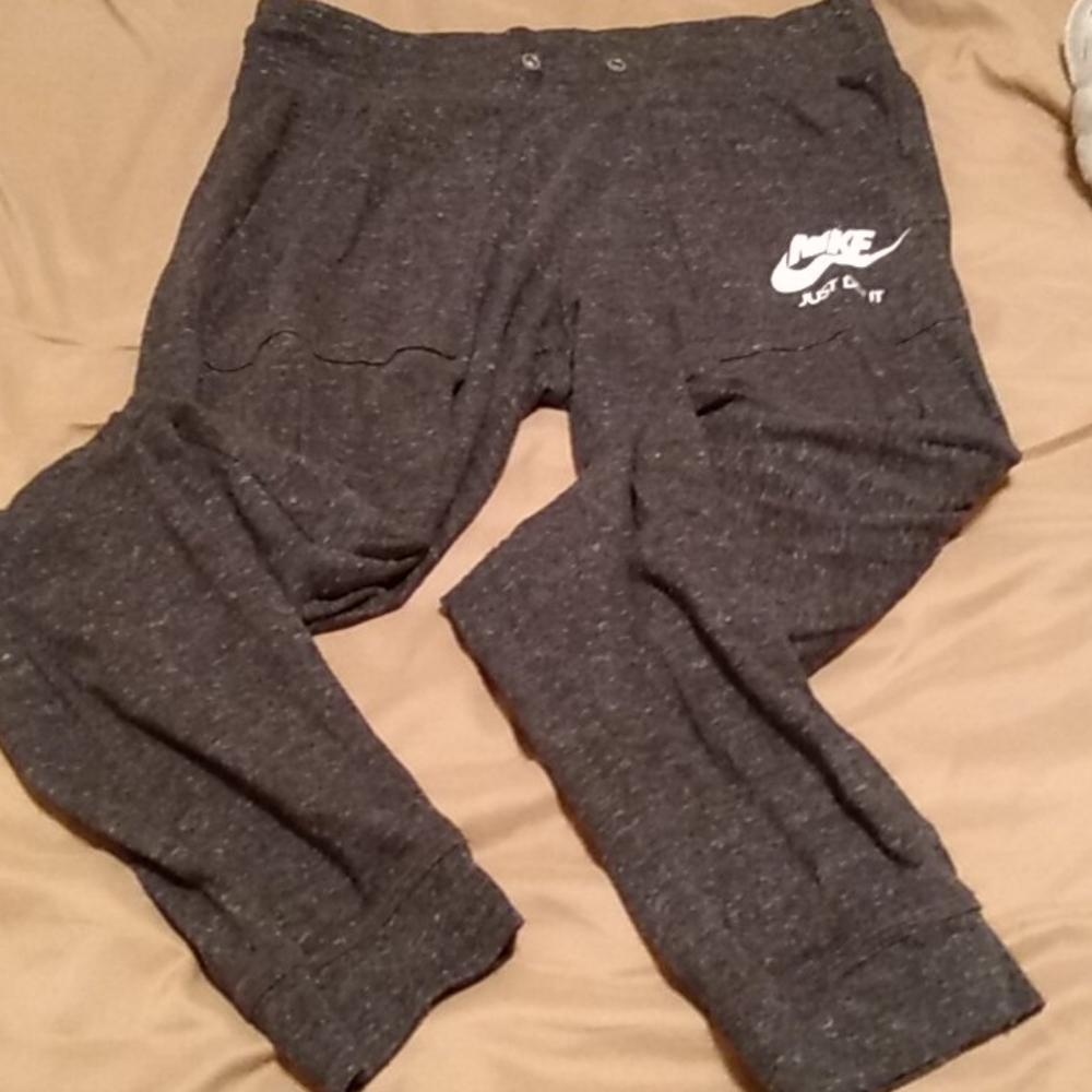Nike Sweatpants